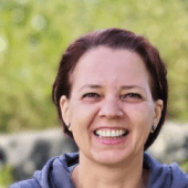 Ellen Schuster